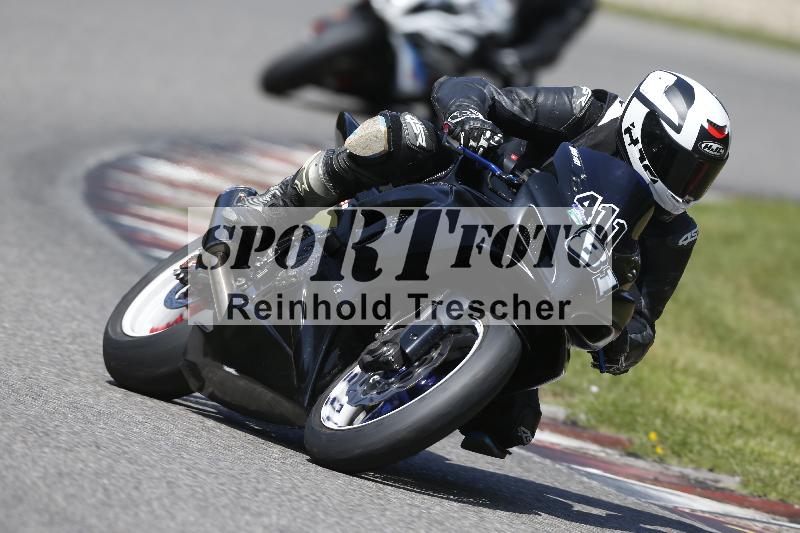 /45 10.08.2025 Plüss Moto Sport ADR/Freies Fahren/411